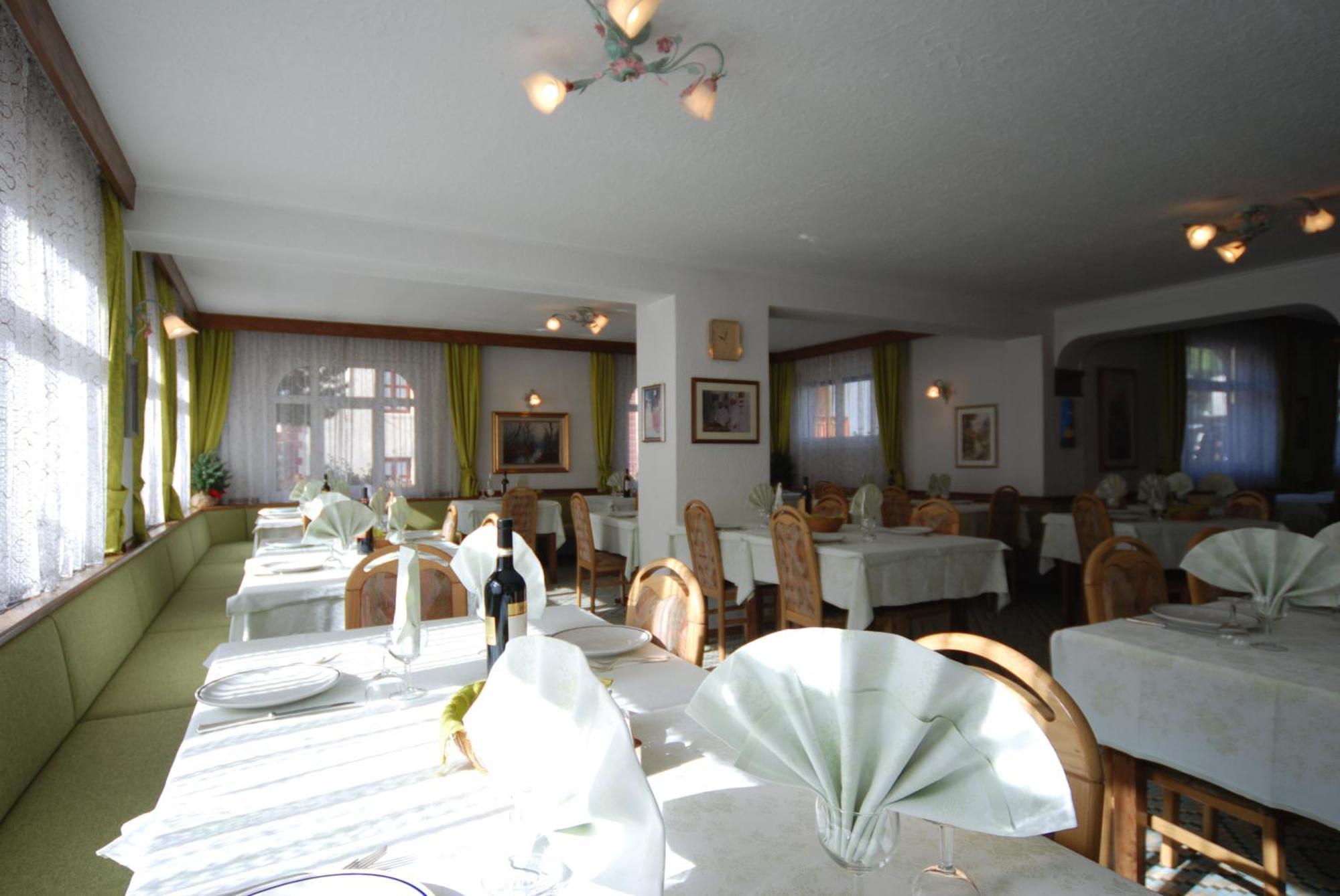 Hotel Ancora 2*